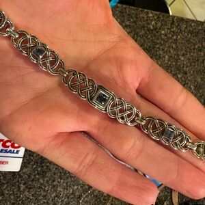 INTERLOK LUSTRE BRACELET